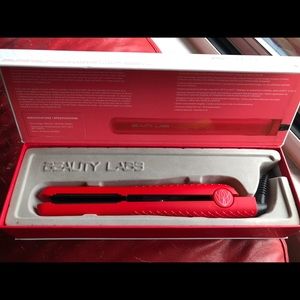 Beauty Labs Classic Flat Iron 1 inch ceramic plate